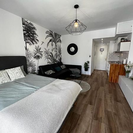 Lux Apartment By Namaste Elite Torremolinos Buitenkant foto