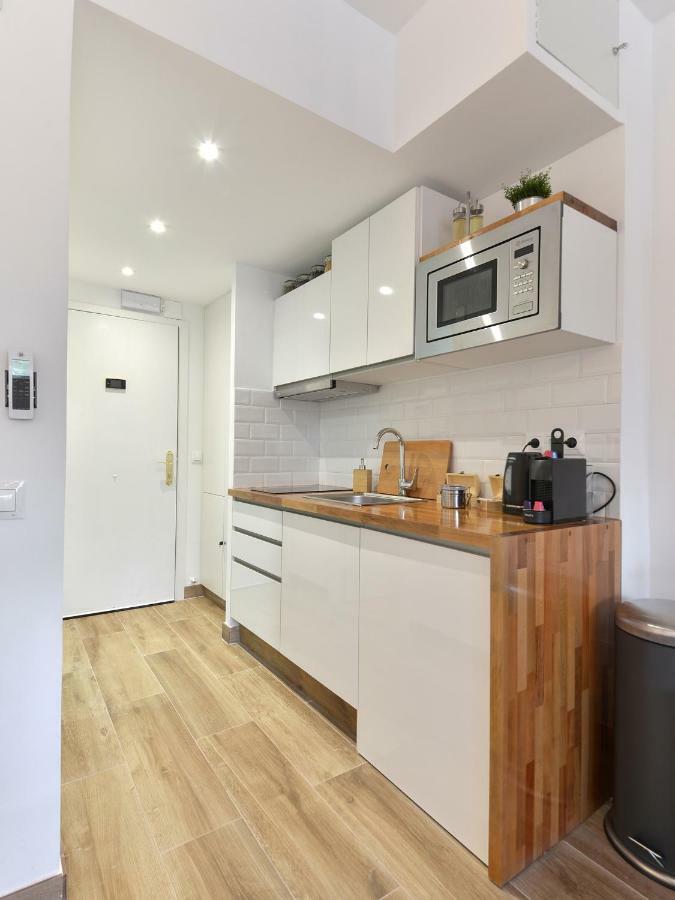 Lux Apartment By Namaste Elite Torremolinos Buitenkant foto
